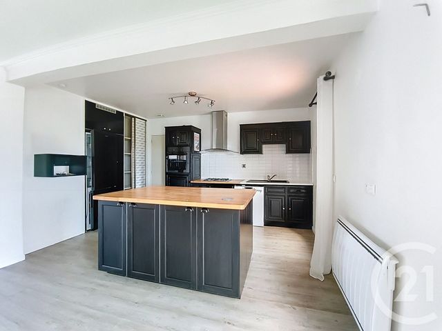 Maison &agrave; vendre - 5 pi&egrave;ces - 115 m2 - Chatelaudren - 22 - BRETAGNE