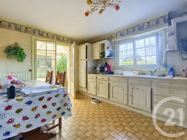 Maison &agrave; vendre - 6 pi&egrave;ces - 131 m2 - Chatelaudren - 22 - BRETAGNE