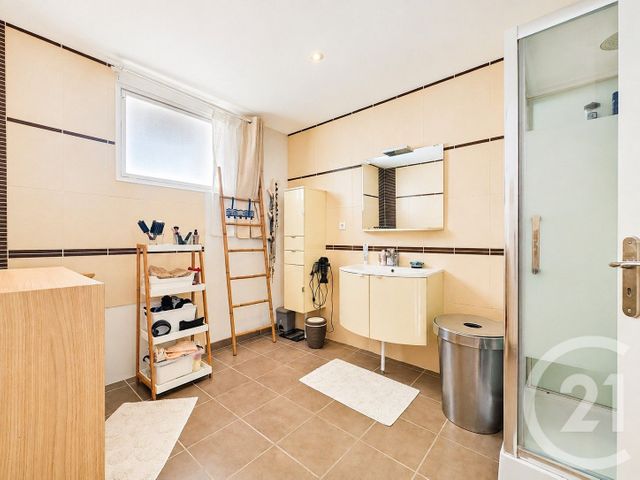 Maison &agrave; vendre - 6 pi&egrave;ces - 141 m2 - Chatelaudren - 22 - BRETAGNE