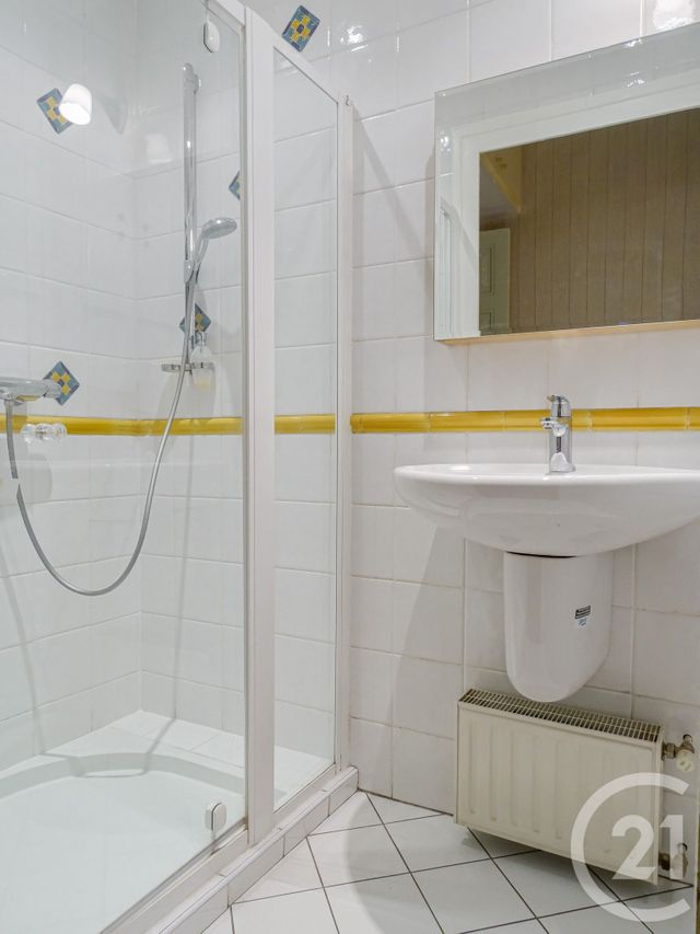 Appartement F5 &agrave; vendre - 5 pi&egrave;ces - 135 m2 - Lyon - 69007 - RHONE-ALPES