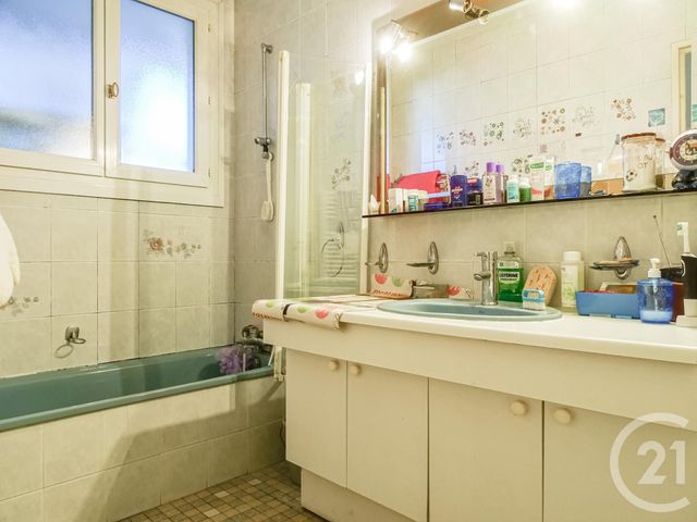 Appartement F3 &agrave; vendre - 3 pi&egrave;ces - 64,49 m2 - Venissieux - 69 - RHONE-ALPES