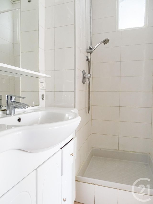 Appartement F4 &agrave; vendre - 3 pi&egrave;ces - 66,52 m2 - Lyon - 69007 - RHONE-ALPES