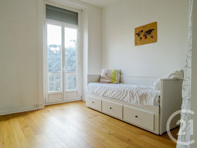 Appartement T3 &agrave; louer - 3 pi&egrave;ces - 50 m2 - Lyon - 69003 - RHONE-ALPES