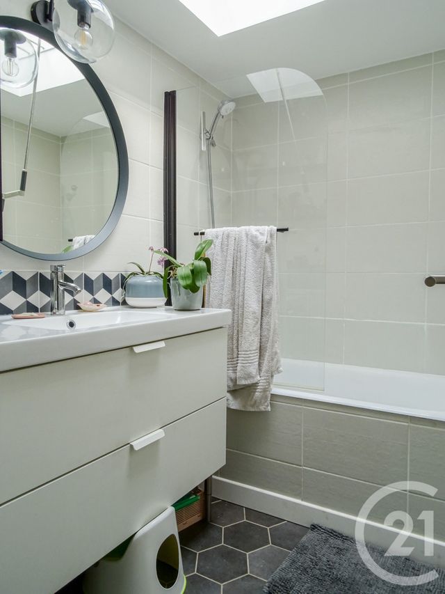 Appartement F2 &agrave; louer - 2 pi&egrave;ces - 45 m2 - Lyon - 69003 - RHONE-ALPES