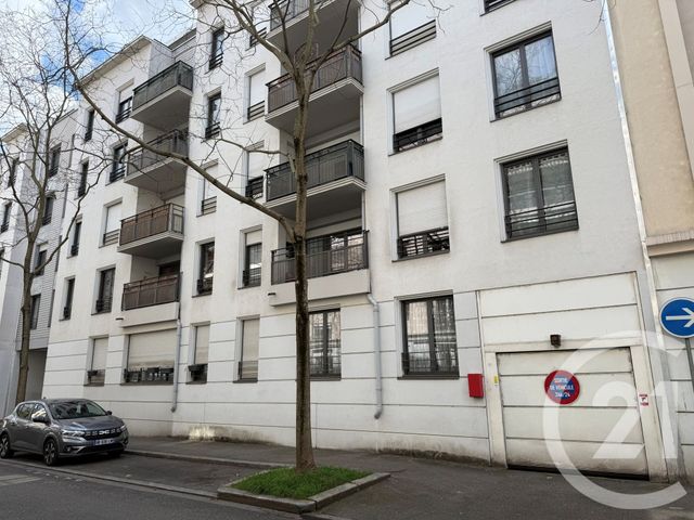 parking - LYON - 69008