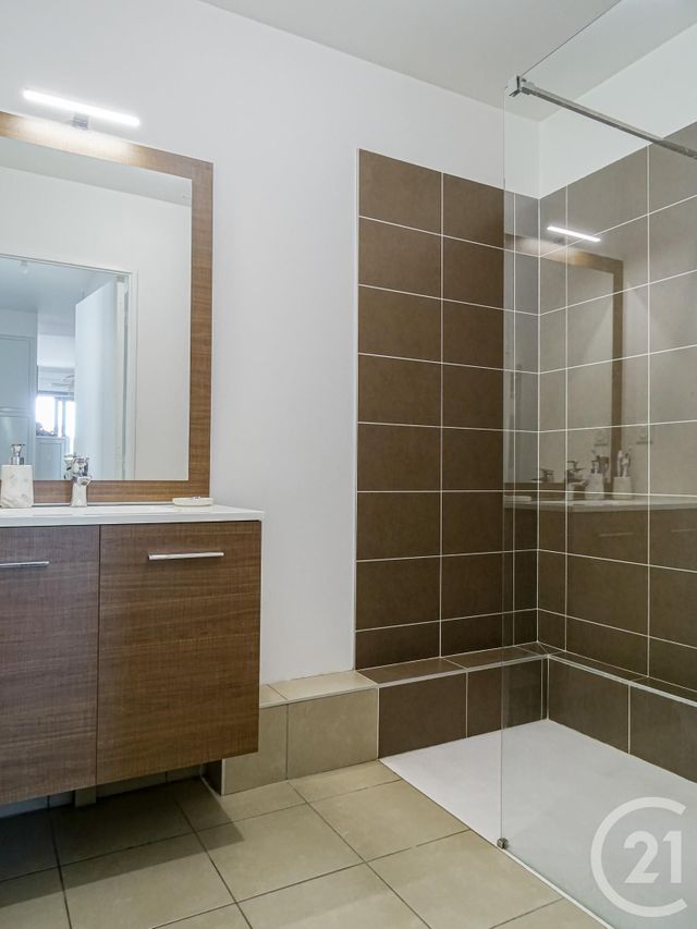 Appartement F5 &agrave; vendre - 5 pi&egrave;ces - 100,25 m2 - Lyon - 69008 - RHONE-ALPES