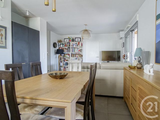 Appartement F5 &agrave; vendre - 5 pi&egrave;ces - 100,25 m2 - Lyon - 69008 - RHONE-ALPES
