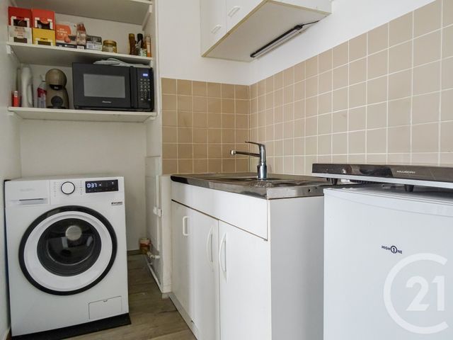 Appartement F2 &agrave; louer - 2 pi&egrave;ces - 47,40 m2 - Lyon - 69003 - RHONE-ALPES