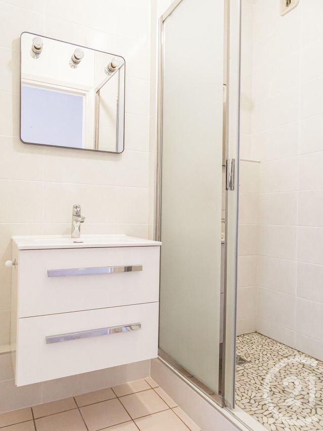 Appartement F6 &agrave; louer - 6 pi&egrave;ces - 129 m2 - Lyon - 69003 - RHONE-ALPES
