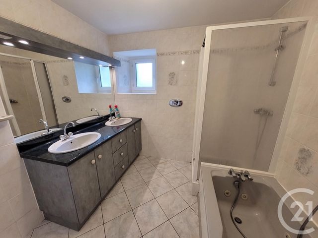 Maison à louer - 5 pièces - 138,96 m2 - Moutiers - 35 - BRETAGNE