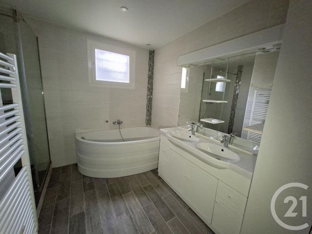 Maison à louer - 5 pièces - 119,38 m2 - Noyal Sur Vilaine - 35 - BRETAGNE