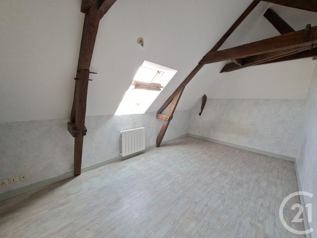 Maison &agrave; louer - 5 pi&egrave;ces - 107 m2 - Vergeal - 35 - BRETAGNE