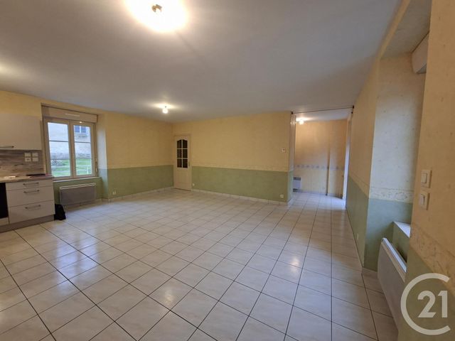 Maison &agrave; louer - 5 pi&egrave;ces - 107 m2 - Vergeal - 35 - BRETAGNE