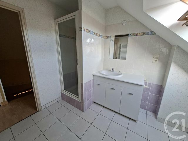 Maison &agrave; louer - 5 pi&egrave;ces - 107 m2 - Vergeal - 35 - BRETAGNE