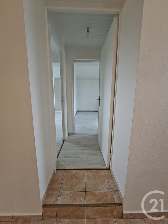 Maison &agrave; louer - 3 pi&egrave;ces - 81,42 m2 - Argentre Du Plessis - 35 - BRETAGNE