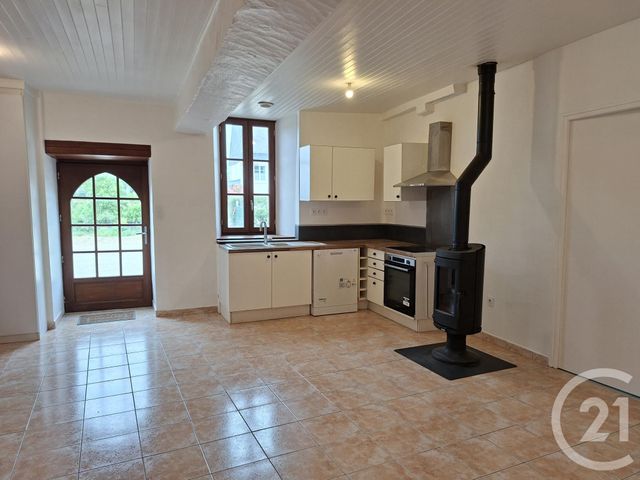 Maison &agrave; louer - 3 pi&egrave;ces - 81,42 m2 - Argentre Du Plessis - 35 - BRETAGNE