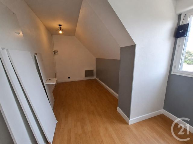 Maison &agrave; louer - 7 pi&egrave;ces - 157,94 m2 - Vitre - 35 - BRETAGNE