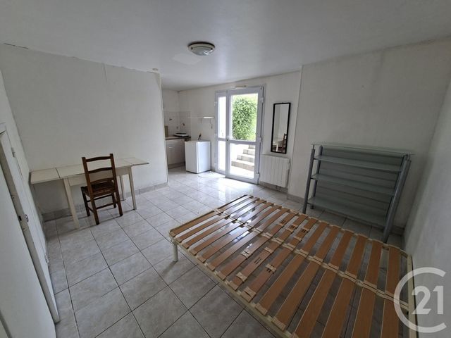 Maison &agrave; louer - 7 pi&egrave;ces - 157,94 m2 - Vitre - 35 - BRETAGNE