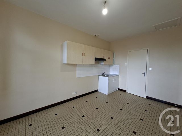 Appartement &agrave; louer - 2 pi&egrave;ces - 38,50 m2 - Vitre - 35 - BRETAGNE