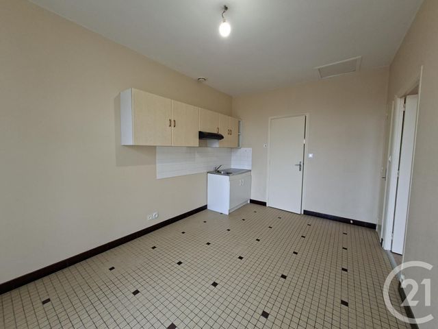 Appartement &agrave; louer - 2 pi&egrave;ces - 38,50 m2 - Vitre - 35 - BRETAGNE