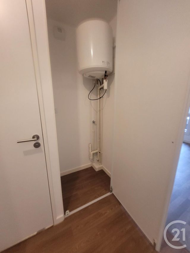 Appartement F2 &agrave; louer - 2 pi&egrave;ces - 42,98 m2 - Vitre - 35 - BRETAGNE