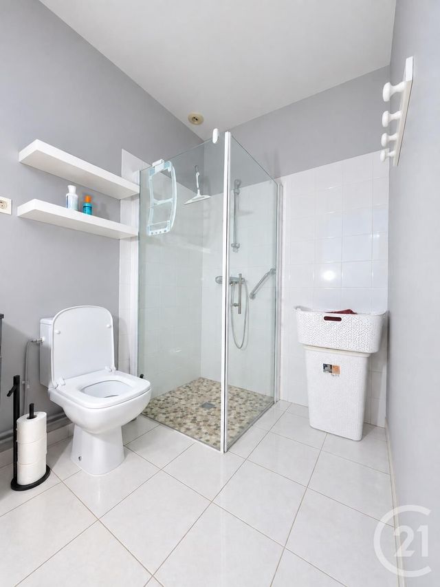 Appartement F2 &agrave; louer - 2 pi&egrave;ces - 45,99 m2 - Vitre - 35 - BRETAGNE
