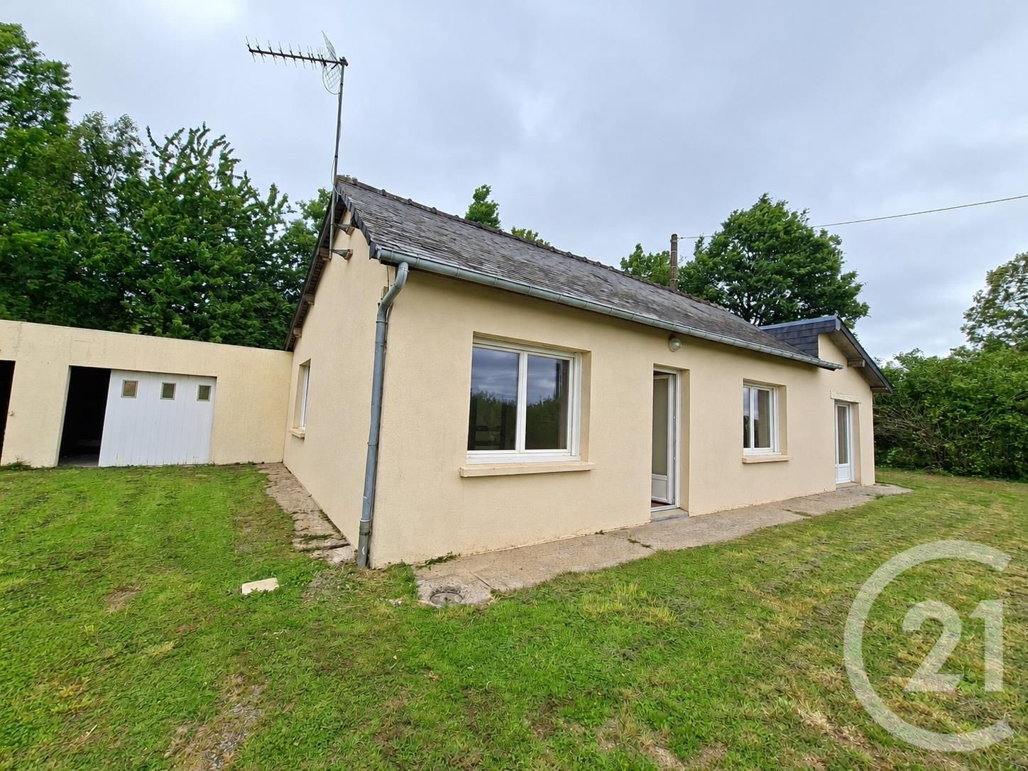 Maison à Domalain