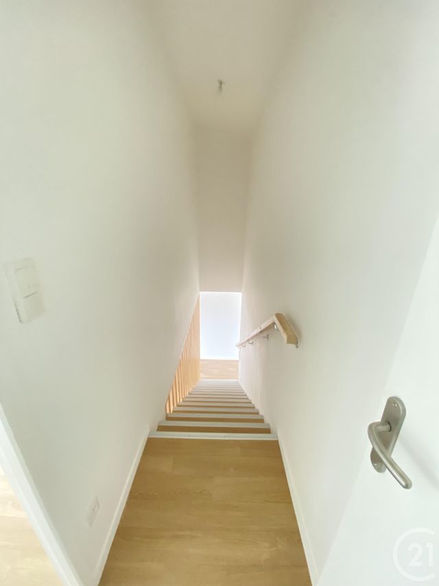 Appartement T5 à vendre - 5 pièces - 100,35 m2 - La Bouexiere - 35 - BRETAGNE