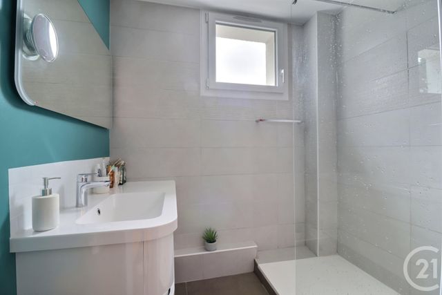 Appartement T2 à vendre - 2 pièces - 48,71 m2 - La Baule Escoublac - 44 - PAYS-DE-LOIRE