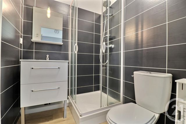 Appartement T4 à vendre - 4 pièces - 60 m2 - Le Pouliguen - 44 - PAYS-DE-LOIRE