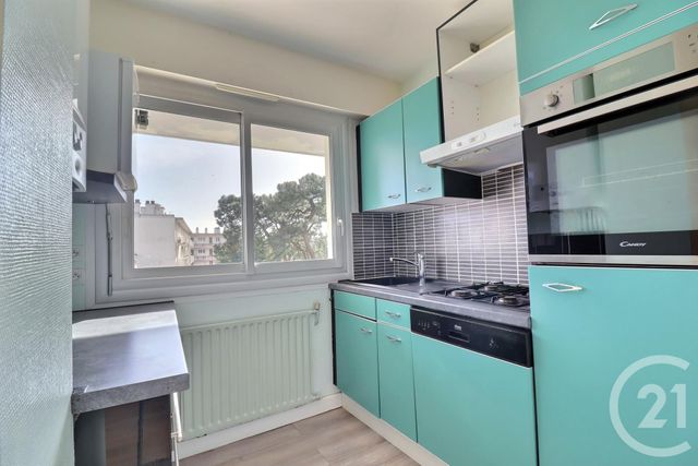 Appartement T3 à vendre - 3 pièces - 52,33 m2 - La Baule - 44 - PAYS-DE-LOIRE