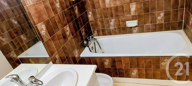 Appartement F3 &agrave; vendre - 3 pi&egrave;ces - 73,06 m2 - St Nazaire - 44 - PAYS-DE-LOIRE