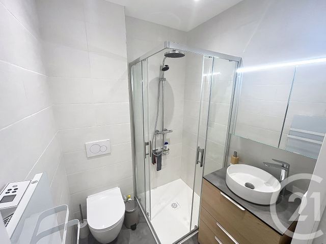 Appartement F3 &agrave; louer - 3 pi&egrave;ces - 45,54 m2 - La Baule - 44 - PAYS-DE-LOIRE