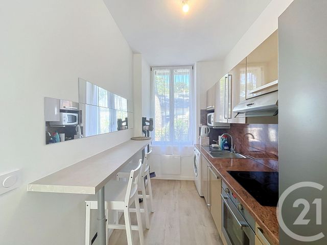 Appartement F3 &agrave; louer - 3 pi&egrave;ces - 45,54 m2 - La Baule - 44 - PAYS-DE-LOIRE