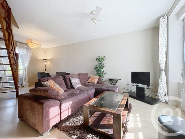 Appartement F4 &agrave; louer - 4 pi&egrave;ces - 72,87 m2 - La Baule - 44 - PAYS-DE-LOIRE