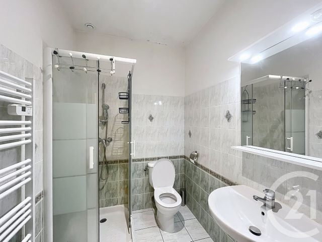 Appartement F4 &agrave; louer - 4 pi&egrave;ces - 72,87 m2 - La Baule - 44 - PAYS-DE-LOIRE
