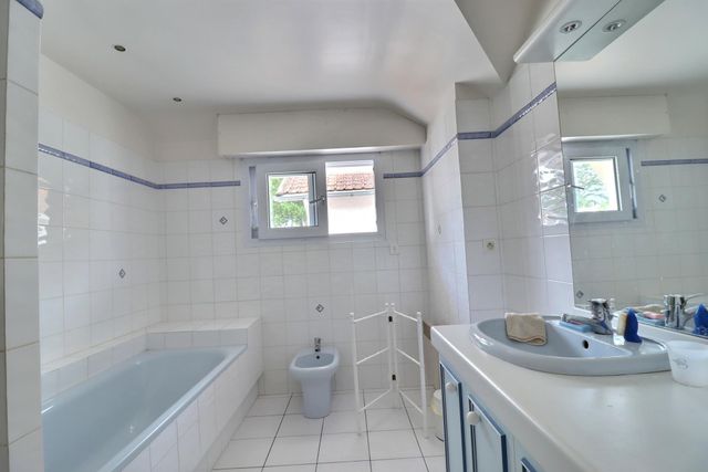 Maison à vendre - 7 pièces - 178 m2 - La Baule - 44 - PAYS-DE-LOIRE