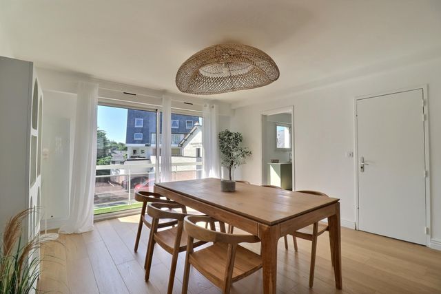 Appartement T4 à vendre - 4 pièces - 85,50 m2 - La Baule - 44 - PAYS-DE-LOIRE