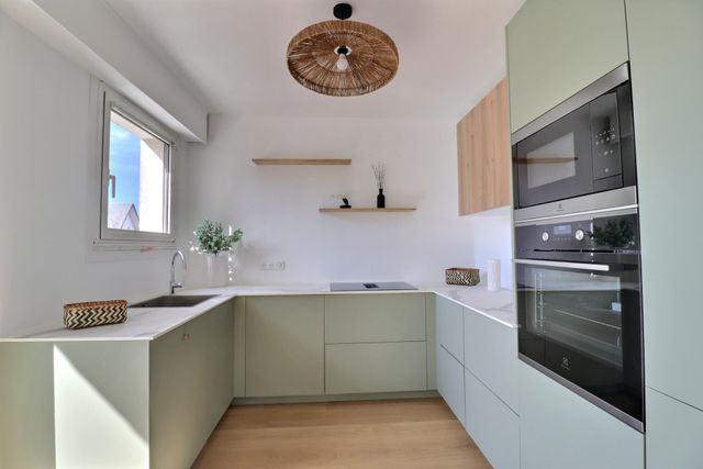 Appartement T4 à vendre - 4 pièces - 85,50 m2 - La Baule - 44 - PAYS-DE-LOIRE