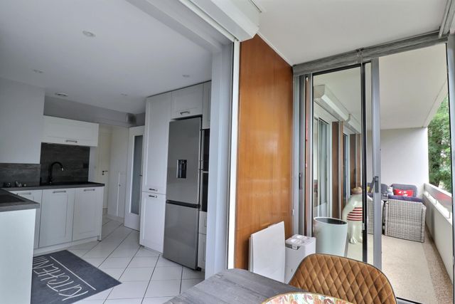 Appartement T4 à vendre - 4 pièces - 82,27 m2 - La Baule - 44 - PAYS-DE-LOIRE