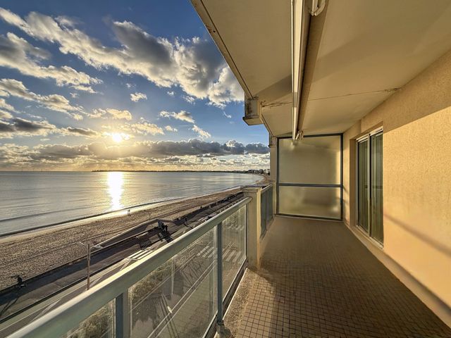 Appartement F4 à vendre - 4 pièces - 94,80 m2 - La Baule Escoublac - 44 - PAYS-DE-LOIRE