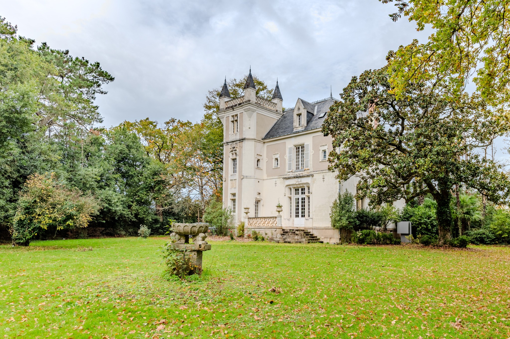maison  - STE LUCE SUR LOIRE- 44