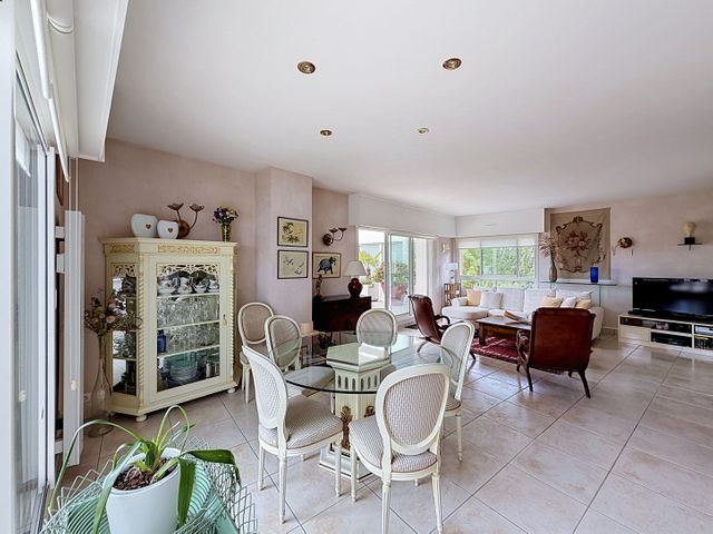 Appartement T4 &agrave; vendre - 4 pi&egrave;ces - 84,63 m2 - La Baule - 44 - PAYS-DE-LOIRE