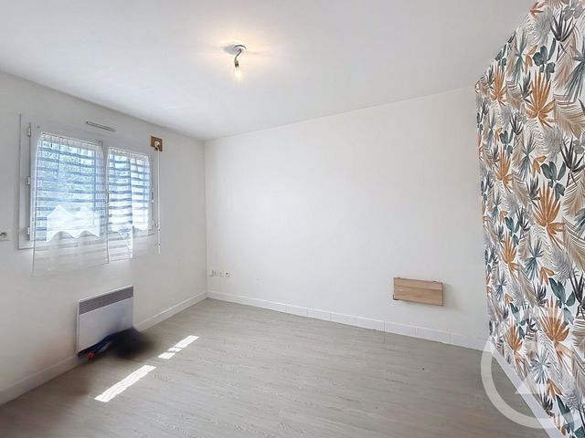 Maison &agrave; louer - 3 pi&egrave;ces - 58 m2 - Les Touches - 44 - PAYS-DE-LOIRE