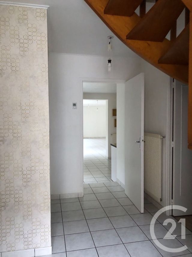 Maison &agrave; louer - 4 pi&egrave;ces - 92 m2 - Chateaubriant - 44 - PAYS-DE-LOIRE