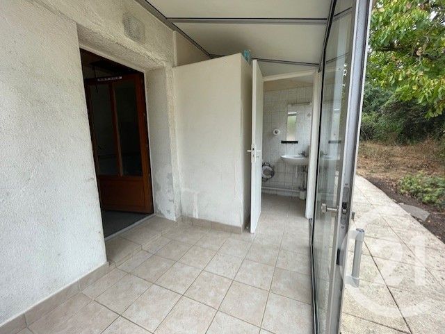 Maison &agrave; louer - 2 pi&egrave;ces - 40 m2 - La Chapelle Glain - 44 - PAYS-DE-LOIRE