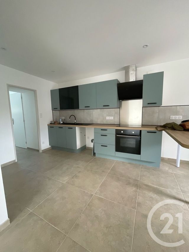 Maison &agrave; louer - 5 pi&egrave;ces - 98,85 m2 - Chateaubriant - 44 - PAYS-DE-LOIRE