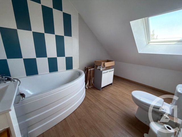 Maison &agrave; louer - 4 pi&egrave;ces - 85,25 m2 - Chateaubriant - 44 - PAYS-DE-LOIRE