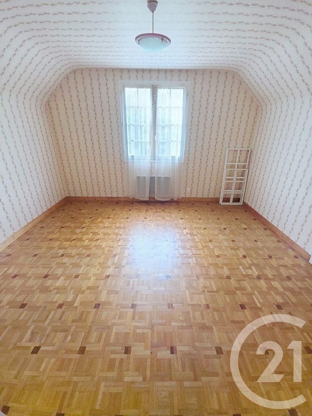 Maison à vendre - 6 pièces - 135 m2 - Ombree D Anjou - 49 - PAYS-DE-LOIRE