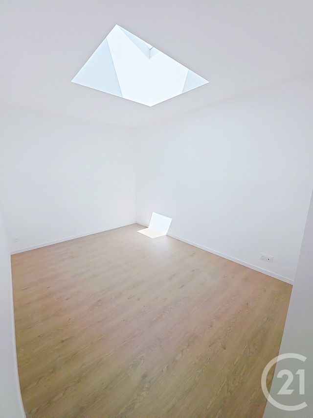 Maison à vendre - 4 pièces - 100,52 m2 - St Philbert De Grand Lieu - 44 - PAYS-DE-LOIRE